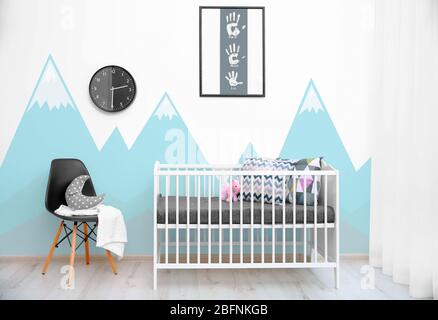 De l'intérieur chambre bébé moderne Banque D'Images