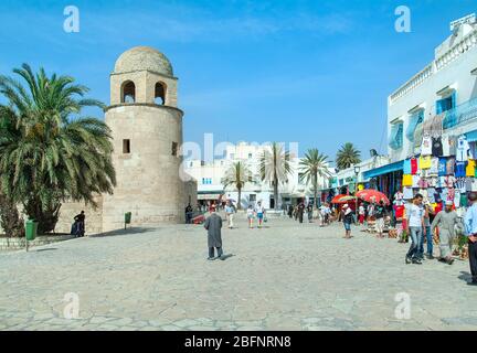 Place devant la Grande Mosquée, Médina, Sousse, Tunisie Banque D'Images