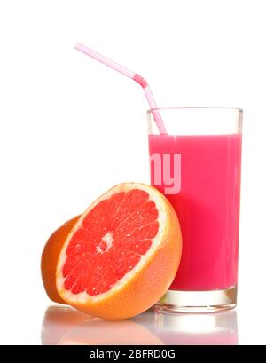 Jus de pamplemousse et pamplemousse frais isolés sur blanc Banque D'Images