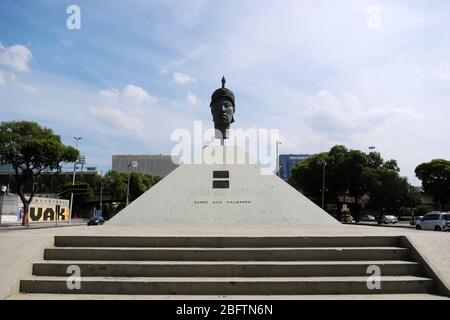 Rio de Janeiro, Brésil, 15 avril 2020. Monument Zumbi dos Palmares. La statue en l'honneur de Zumbi, qui était un chef brésilien de quilombola, est située dans Banque D'Images