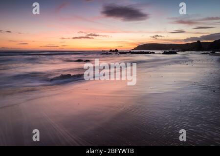 Coucher de soleil à Carnivan Bay Wexford Banque D'Images