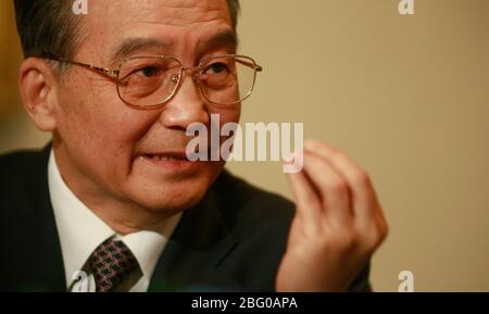 Image ©sous licence de Parsons Media. 31/01/2009. Londres, Royaume-Uni. Le Premier ministre chinois, Wen Jiabao, au Mandarin Oriental Hotel Central London 31 janvier 2009 photo d'Andrew Parsons / Parsons Media Banque D'Images