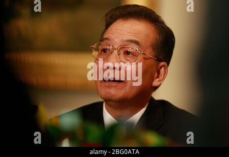 Image ©sous licence de Parsons Media. 31/01/2009. Londres, Royaume-Uni. Le Premier ministre chinois, Wen Jiabao, au Mandarin Oriental Hotel Central London 31 janvier 2009 photo d'Andrew Parsons / Parsons Media Banque D'Images