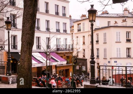 Café Montmartre à Paris, France. Banque D'Images