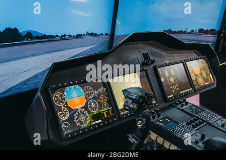 Cabine pilote d'hélicoptère et panneau de commande avec volant, simulateur Banque D'Images