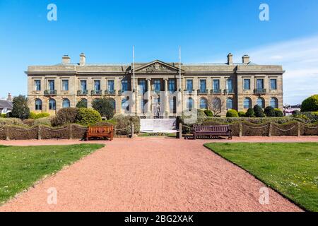 Les bâtiments du comté d'Ayr, le conseil municipal, les principaux bureaux du conseil du comté d'Ayr, Ayr, Ayrshire, Écosse, Royaume-Uni. Banque D'Images