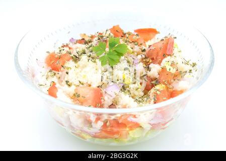 Salade orientale traditionnelle Tabbouleh dans un bol Banque D'Images