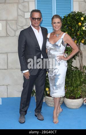 Tom Hanks et Rita Wilson assistent à la première mondiale de la « amma Mia! C'est reparti » à Eventim Apollo le 16 juillet 2018 à Londres, au Royaume-Uni. Banque D'Images