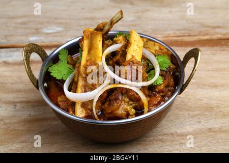 Plat à viande de style indien ou curry de mouton Banque D'Images