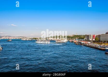 Fatih, Istanbul, Turquie, 22 juin 2006 : embarcadère des ferries Eminonu City Lines Banque D'Images