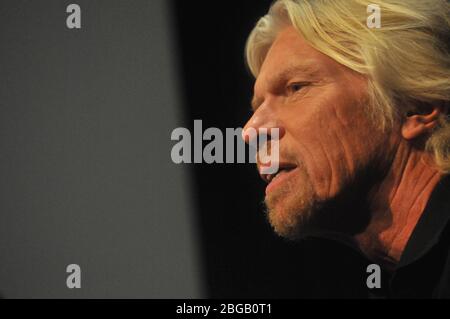 Manhattan, États-Unis d'Amérique. 29 novembre 2010. NEW YORK, NY - 01 DÉCEMBRE : Sir Richard Branson à l'hôtel Crosby. Le 1er décembre 2010 à New York. Personnes: Sir Richard Branson crédit: Groupe médias de tempêtes/Alay Live News Banque D'Images