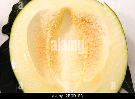 Papayas frais sur une papaye. Sain et savoureux avec de la texture agréable Banque D'Images