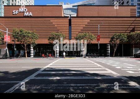 Musée d'Art moderne SFMOMA auf der 3ème rue, San Francisco, Kalifornien, Etats-Unis Banque D'Images