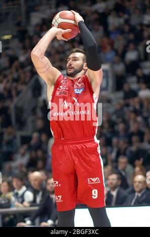 riccardo moraschini (AX armani Exchange milano) lors du championnat italien de basket-ball Serie A 2019/20, , Bologne, Italie, 01 Jan 2020 Banque D'Images