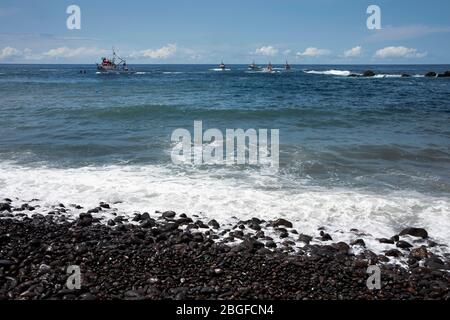 Bateaux à la fête de la pêche à Cidade Velha, au Cap-Vert Banque D'Images