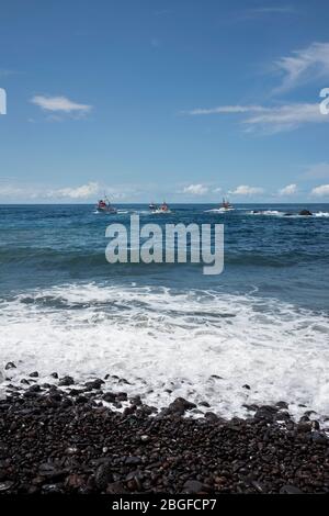 Bateaux à la fête de la pêche à Cidade Velha, au Cap-Vert Banque D'Images