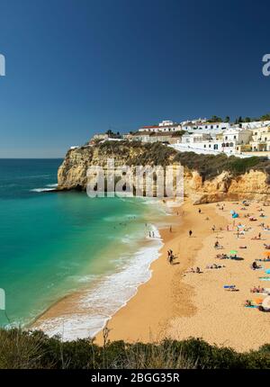 Plage de Carvoeiro, Carvoeiro, Algarve, Portugal, Europe Banque D'Images