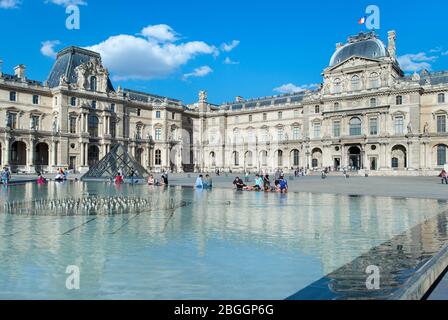 Musée du Louvre, Paris, France Banque D'Images