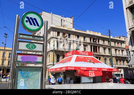 Métro sur la place Omonia, Athènes, région Attica, Grèce, Europe Banque D'Images