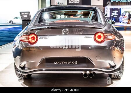 Bruxelles, Belgique, Jan 2020 Mazda MX-5 rouge, Brussels Motor Show, 4ème génération,  , route légère à deux passagers fabriquée par Mazda Banque D'Images