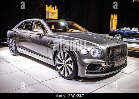 Bruxelles, Belgique, 09 janvier 2020: Nouvelle épi de vol Bentley au salon de l'automobile de Bruxelles, troisième génération, plate-forme MSB, modèle phare de berline de luxe Bentley Banque D'Images