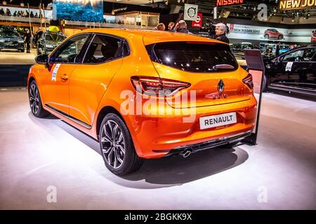 Bruxelles, Belgique, Jan 09, 2020: Toute nouvelle Renault Clio V au salon moteur de Bruxelles, cinquième génération, plate-forme CMF-B, voiture produite par Renaul Banque D'Images