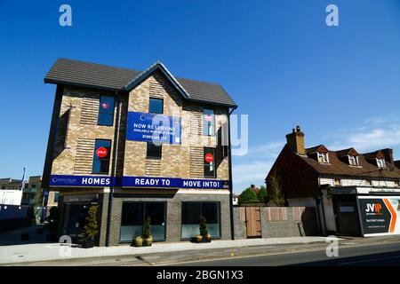 Bureau de vente Spectrum situé sur le nouveau site de réaménagement du projet Southborough Community Hub, Southborough, Kent, Angleterre Banque D'Images