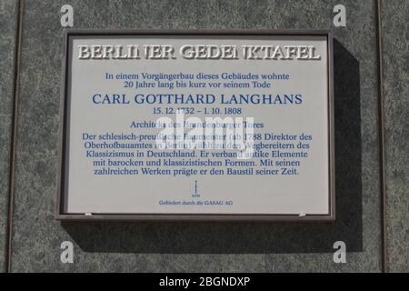 Carl Gotthard Langhans, bâtisseur de la porte de Brandebourg, plaque commémorative, Berlin Banque D'Images