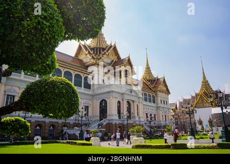 Bangkok, Thaïlande - 24 décembre 2018 : le Grand Palais est un bâtiment complexe de Bangkok, est la résidence officielle du roi depuis 1782 jusqu'en 1925 Banque D'Images
