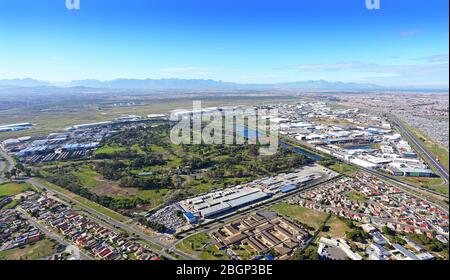 Photo aérienne de l'aéroport international du Cap Banque D'Images