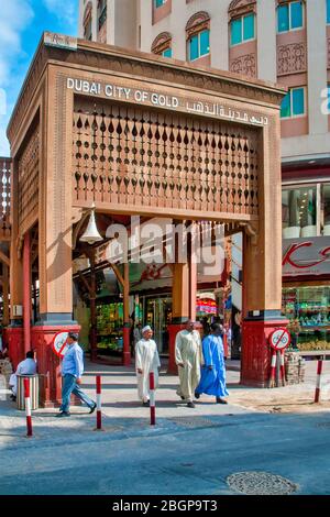 Entrée du Souk d'or de Dubaï, Dubaï, Émirats arabes Unis Banque D'Images