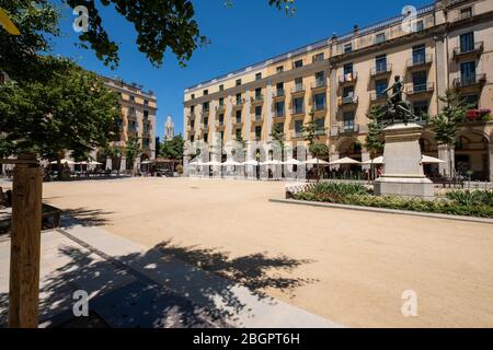 Plaça de la Independència à Gérone, Espagne, Europe Banque D'Images