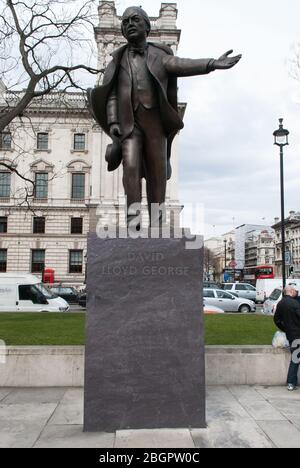 Bronze 2000 David Lloyd George Statue sur la place du Parlement, Londres SW1 par Glynn Williams Banque D'Images