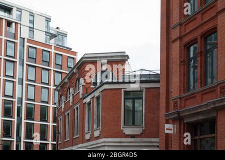 Red Brick Howick place Francis Street, Londres, SW1 Banque D'Images