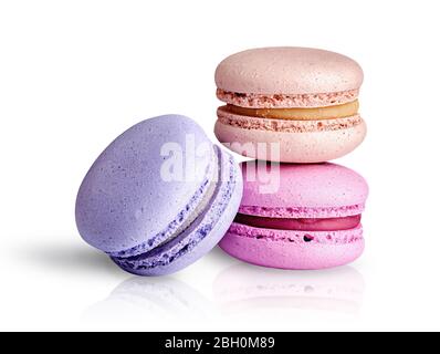 Deux macarons l'un l'autre et l'autre suivant Banque D'Images