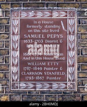 Plaque commémorative de Buckingham Street, près de Charing Cross à Londres, à Samuel Pepys, Robert Harley et Wellam Etty qui vivaient dans une maison Banque D'Images