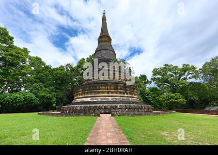 Temple bouddhiste Wat Umong à Chiang Mai, Thaïlande Banque D'Images