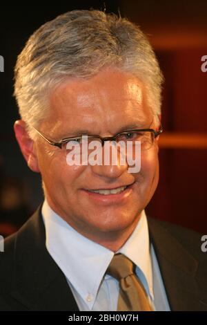 Cologne, Allemagne. 15 mars 2005. L'ancien marcheur Hartwig GAUDER est mort à l'âge de 65 ans. Photo d'archive : Hartwig GAUDER, Allemagne, ancien athlète, champion olympique de la marche, portrait, portrait, format portrait, 15.03.2005. | utilisation dans le monde crédit: dpa/Alay Live News Banque D'Images