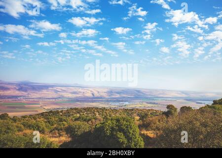 Vue à couper le souffle depuis le mont Menara, dans le nord d'Israël Banque D'Images