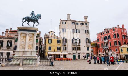 Statua di Bartolomeo Colleoni, Campo Santi Giovanni e Paolo, quartier Castello, Venise, Italie Banque D'Images