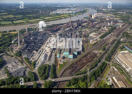 , équipements techniques et installations de production des aciéries Thyssen Krupp Steel de Mannesmannstrasse à Duisburg, 09.06.2016, vue aérienne, Allemagne, Rhénanie-du-Nord-Westphalie, région de la Ruhr, Duisburg Banque D'Images