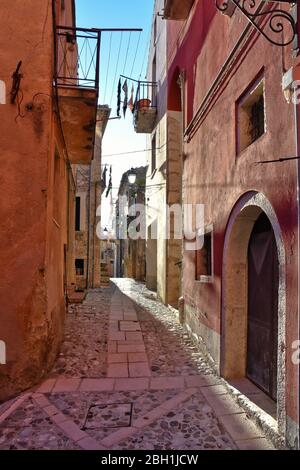 Le village de Buccino dans la province de Salerne, Italie Banque D'Images