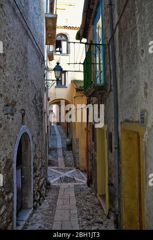 Le village de Buccino dans la province de Salerne, Italie Banque D'Images