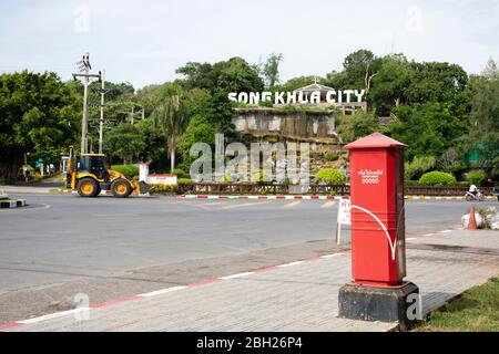 SONGKHLA, THAÏLANDE - 17 AOÛT : route à la plage de Samila pour les thaïlandais et les voyageurs étrangers Voyage visite à Hat Yai City le 17 août 2019 à Songk Banque D'Images