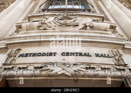 Londres- la salle méthodiste centrale de la Cité de Westminster, une église méthodiste et une salle de conférence à proximité des chambres du Parlement Banque D'Images