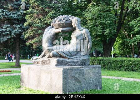 Moscou, Russie, 15 juin 2013. Parc d'amitié de Moscou. Composition fécondité. L'auteur de la composition est Vera Mukhina. Banque D'Images