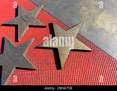 Star of Hardy Krüger, Boulevard of the stars est un monument en pleine croissance près de Potsdamer Platz à Berlin. Banque D'Images