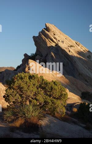 De célèbres formations rocheuses inclinées à Vasquez Rocks à Agua Dulce, Californie, sont présentées dans de nombreux films et séries télévisées comme lieu de tournage pour Star Trek Banque D'Images