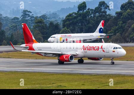 Medellin, Colombie – 27 janvier 2019 : avion Avianca Airbus A321 à l'aéroport de Medellin (MDE) en Colombie. Banque D'Images