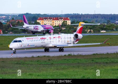 Gdansk, Pologne – 29 mai 2019 : avion Iberia Regional Air Nostrum Bombardier CRJ-1000 à l'aéroport de Gdansk (GDN) en Pologne. Banque D'Images